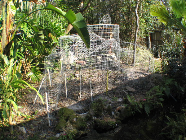 Steel fencing framework
